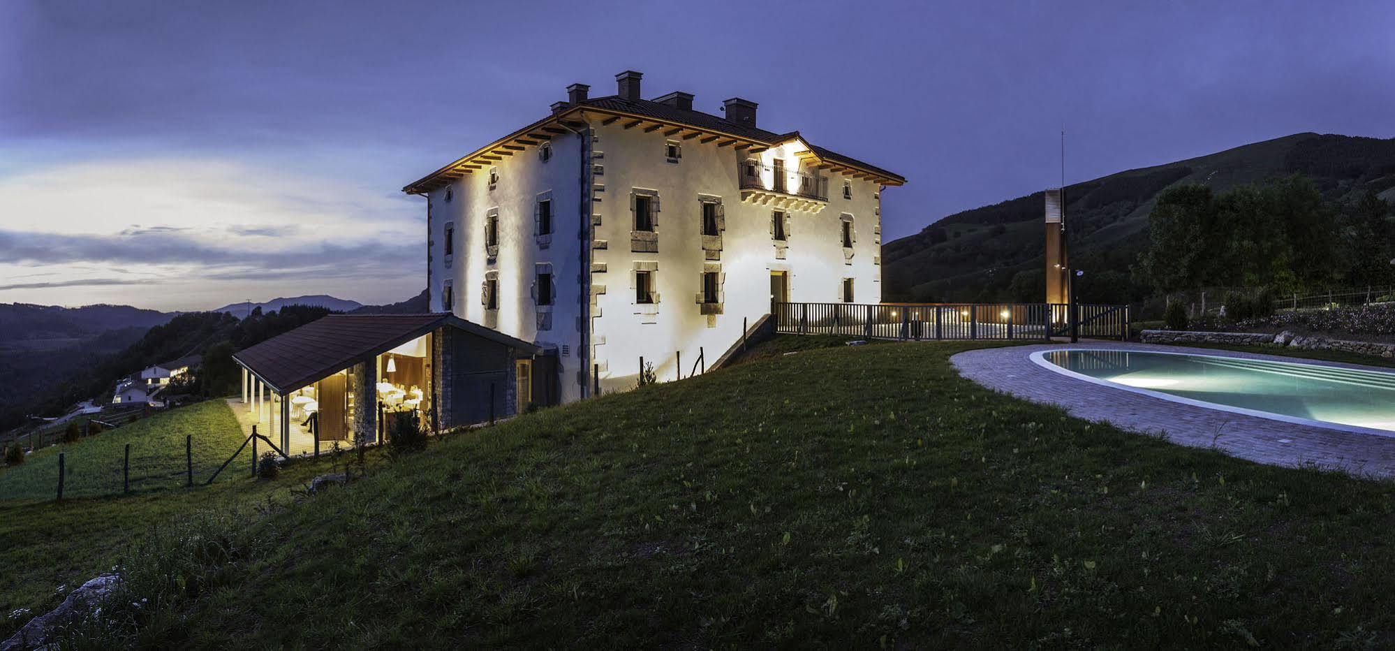 Palacio De Yrisarri By Irrisarri Land Иганци Экстерьер фото